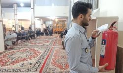 استقرار و بازدید نیروهای عملیاتی سازمان آتش نشانی در اماکن مذهبی و مراکز پرتردد