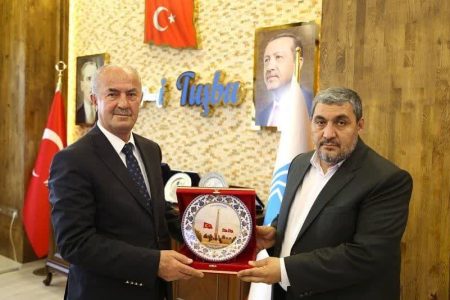 گسترش تعاملات شهرداری خوی و شهرداری های استان وان ترکیه