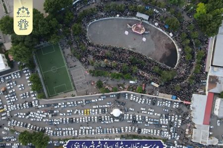 پنجمین جشن گلاب گیری در شهر خوی برگزار شد