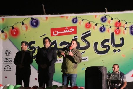 جشنواره “یای گئجه لری” در مساکن مهر کوی ولیعصر(عج) خوی افتتاح شد