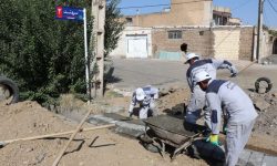 نصب پل بتنی در کوچه سهند ٢