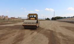 استمرار عملیات زیرسازی خیابان انتهای پارک ملت جنب استادیوم ۶ هزار نفری