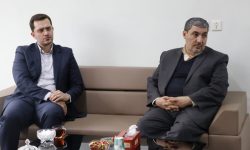 دیدار مدیر حوزه هنری استان با شهردار خوی