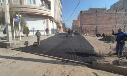 اجرای عملیات آسفالت ریزی کوچه‌های جهاد در منطقه کوی صفا