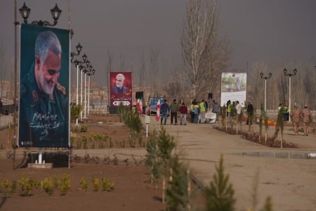 آغاز کاشت ۳۰ میلیون اصله نهال در آذربایجان غربی