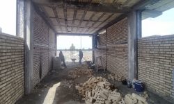 استمرار عملیات ساخت سرویس بهداشتی در محوطه مزار مطهر شهدای گمنام
