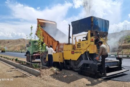 استمرار عملیات اجرایی پروژه  احیای باغ تاریخی دلگشا