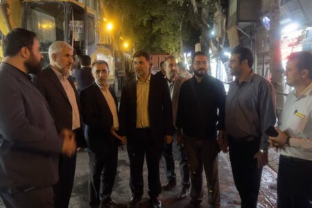 بازدید اعضای شورای اسلامی شهر از آغاز عملیات سنگفرش خیابان امام