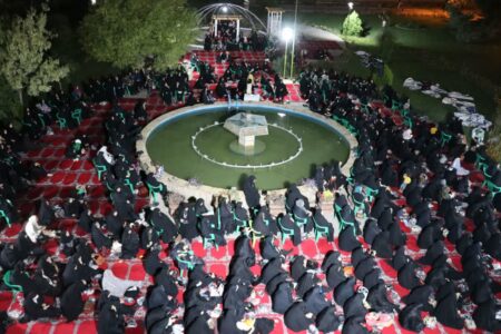 مراسم عزاداری آخرین شب از دهه دوم ماه محرم در خوی برگزار شد