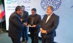 شهردار خوی بعنوان مدیر نمونه استان آذربایجان غربی انتخاب شد