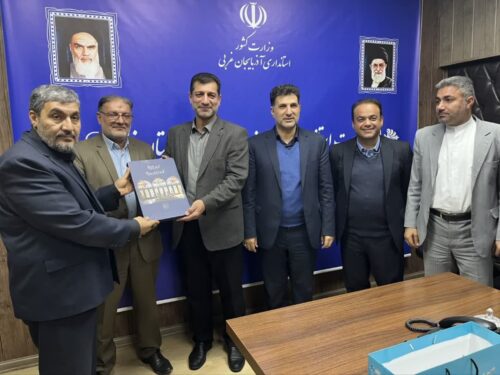 به گزارش مدیریت ارتباطات شورای اسلامی شهر و شهرداری خوی، این جلسه با هدف شناسایی چالش‌ها و ارائه راهکارهای مناسب برای حفظ و نگهداری آثار تاریخی و فرهنگی شهرستان تشکیل گردید.
