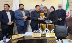 از برگزیدگان مسابقه عکاسی “کتاب و من” تجلیل شد