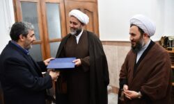 دیدار و تجلیل مدیرکل تبلیغات اسلامی استان آذربایجان غربی با امام جمعه و شهردار خوی