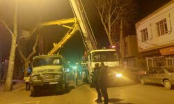 خیابان شهید کوچری خوی با لوسترهای نوری، جلوه‌ای نو می‌یابد