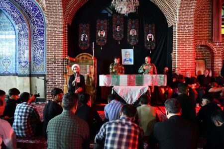 مراسم وداع با شهید محسن آین در مسجد سیدالشهداء برگزار شد