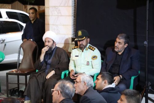 مراسم عزاداری و سخنرانی