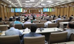 کارگاه آموزشی یک‌روزه مبانی ماده ۱۰۰ شهرداری های استان در خوی برگزار شد