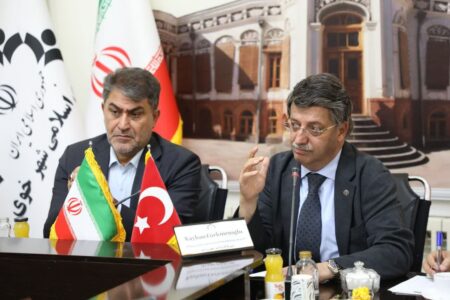 خوی میزبان نشست روسای گروه دوستی ایران و ترکیه شد