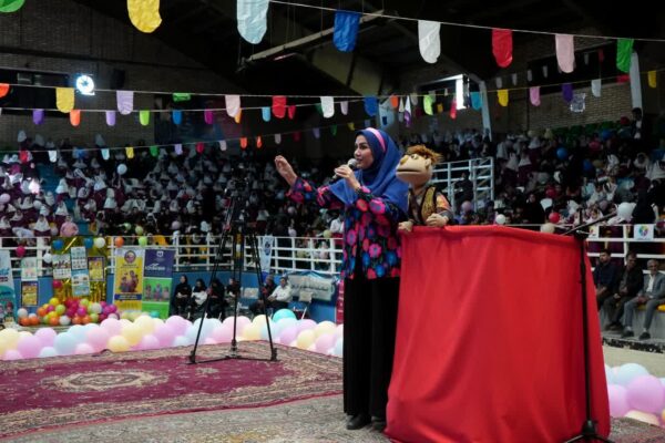 افزون بر ۲ هزار کودک خویی در جشن روز جهانی کودک حضور داشتند