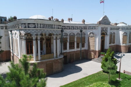 پیام تبریک رئیس و اعضای شورای اسلامی شهر و شهردار خوی به رئیس جدید حوزه قضایی