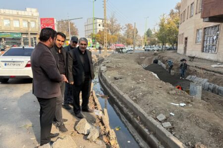 بازدید شهردار خوی از روند اجرای پروژه های عمرانی