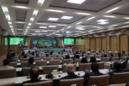 تجلیل از بسیجیان نمونه ادارات و ایثارگران مدیریت شهری