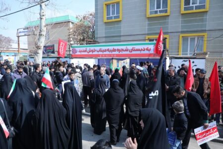 غرفه‌های یادبود شهدای دانش‌آموز در راهپیمایی روز جهانی قدس  