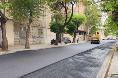 آسفالت‌ریزی ۴ هزار مترمربع از خیابان شهید حاجی‌حسنلو