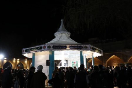 مسئولان خوی در روز میلاد امام رضا (ع) سنگ تمام گذاشتند + فیلم