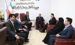 رئیس آموزش و پرورش خوی مورد تجلیل مدیران شهری قرار گرفت