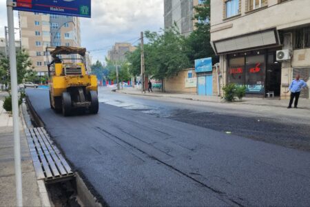 تکمیل عملیات آسفالت‌ریزی خیابان شهید آقالاری