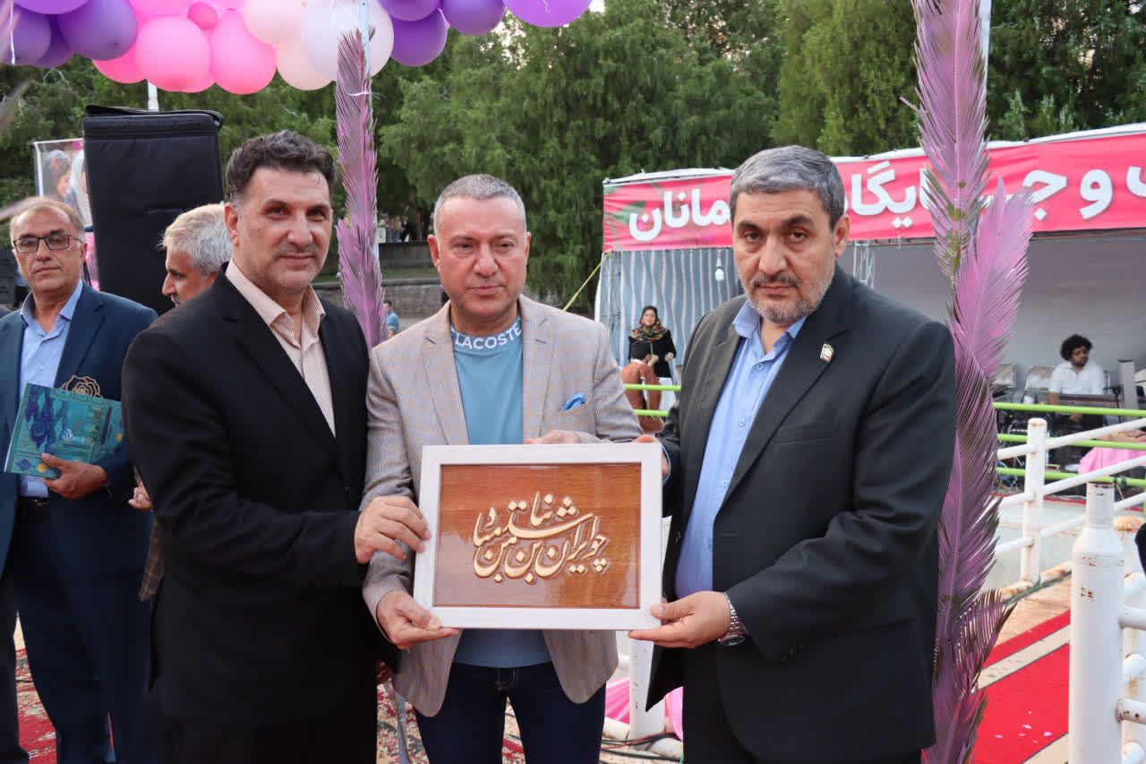 ششمین دوره آیین گلاب‌گیری به کار خود پایان داد