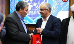 رونمایی از کتاب پژوهشی خوئی‌ها/ بازخوانی تاریخ صنعت کبریت ایران در قلب خوی
